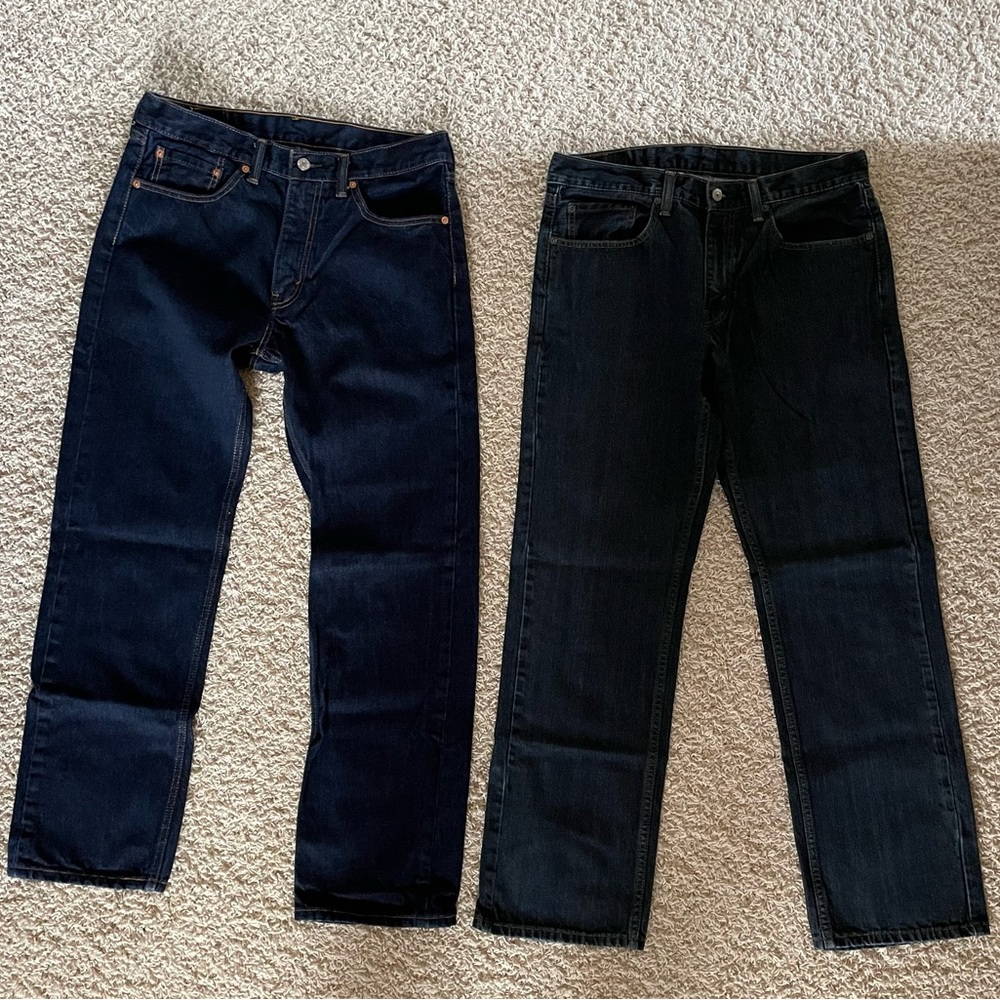 Bundle of 2 Men’s Levi Jeans